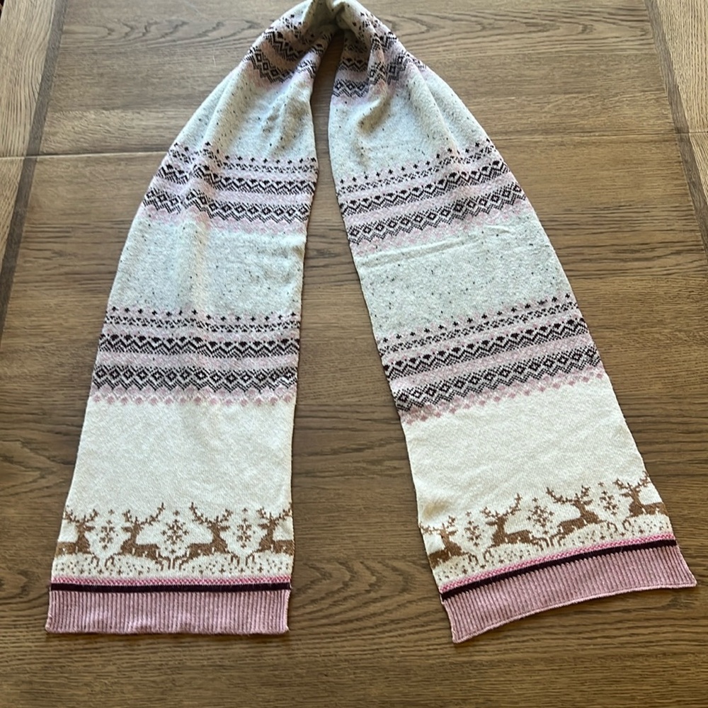 Talbot knit scarf